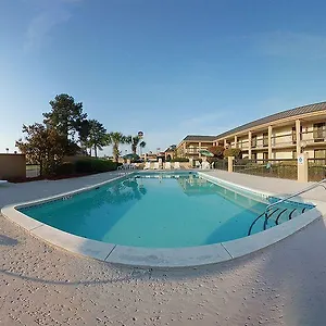 Ramada By Wyndham Savannah Gateway Georgetown